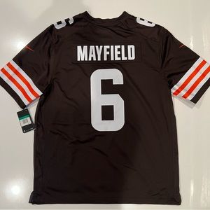 Nike Cleveland Browns Baker Mayfield #6 On-Field Home Jersey Sewn Size Medium